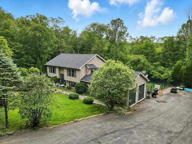 2602 Pocono Forested Dr, East Stroudsburg, PA 18302 - view of subject property with a heavily wooded area