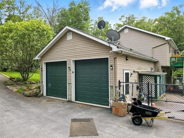 2602 Pocono Forested Dr, East Stroudsburg, PA 18302 - view of garage