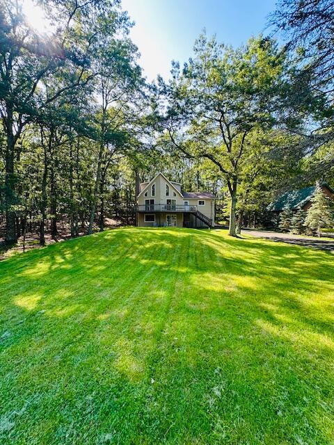 2383 Eagle Path, Bushkill, PA 18324 - view of green lawn