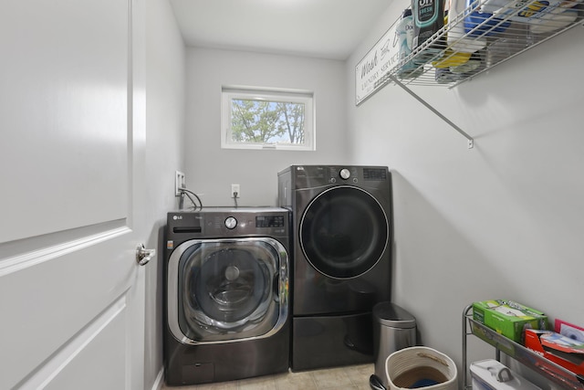 1127 Fillmore St, East Stroudsburg, PA 18301 - laundry area with washer and dryer
