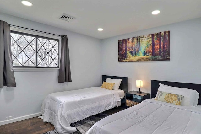 3360 Rte 940, Mount Pocono, PA 18344 - bedroom with recessed lighting, baseboards, visible vents, and wood finished floors