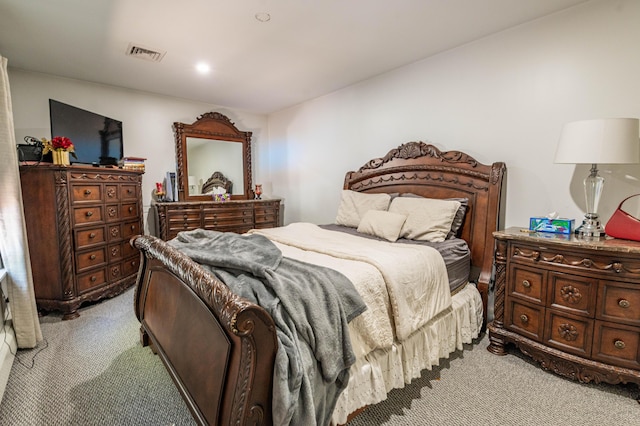 1555 Longleaf Dr, Effort, PA 18330 - bedroom featuring light carpet