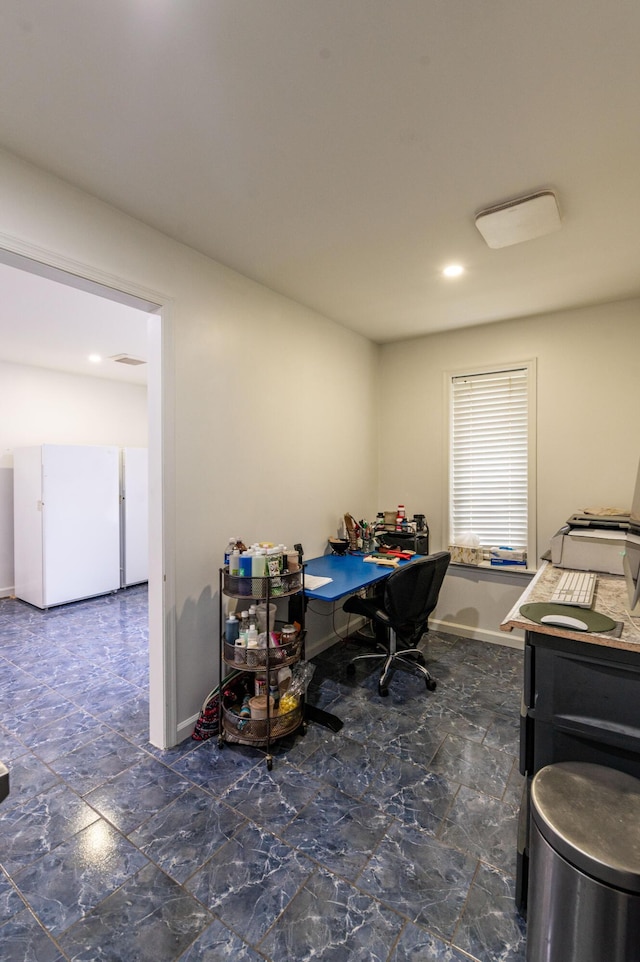 1555 Longleaf Dr, Effort, PA 18330 - office space featuring baseboards and recessed lighting