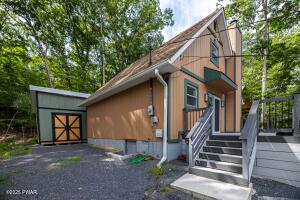 3109 Snowden Dr, Bushkill, PA 18324 - view of property exterior featuring a shed