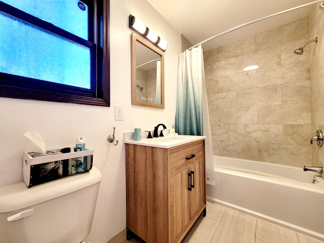 8237 Natures Dr, Tobyhanna, PA 18466 - full bathroom with vanity, toilet, and shower / tub combo with curtain