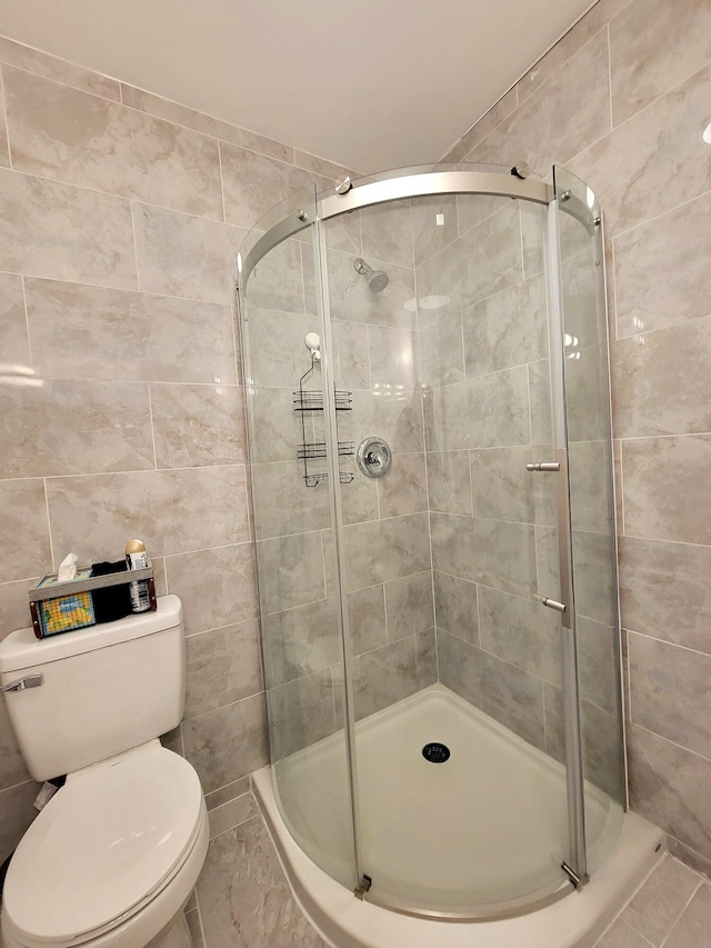 8237 Natures Dr, Tobyhanna, PA 18466 - bathroom with toilet and a shower stall