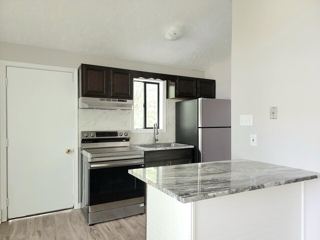 6522 Runnymead Ln, Tobyhanna, PA 18466 - photo 5