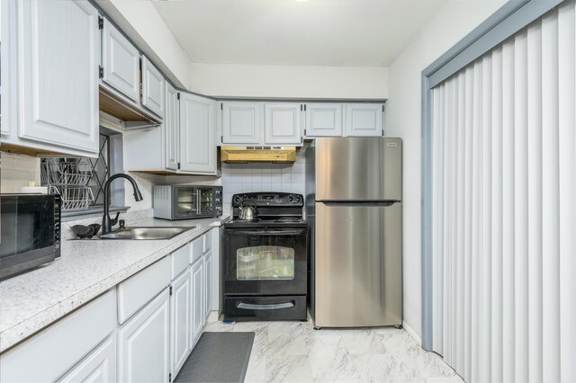 1259 Winding Way, Tobyhanna, PA 18466 - kitchen with black appliances, a sink, under cabinet range hood, light countertops, and backsplash