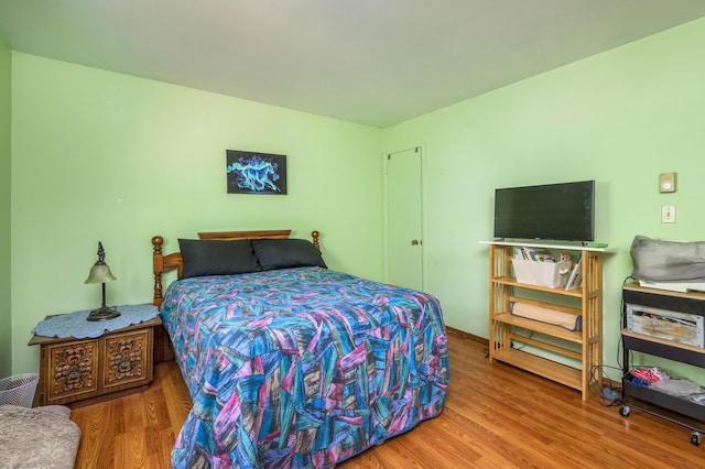 1259 Winding Way, Tobyhanna, PA 18466 - bedroom with wood finished floors