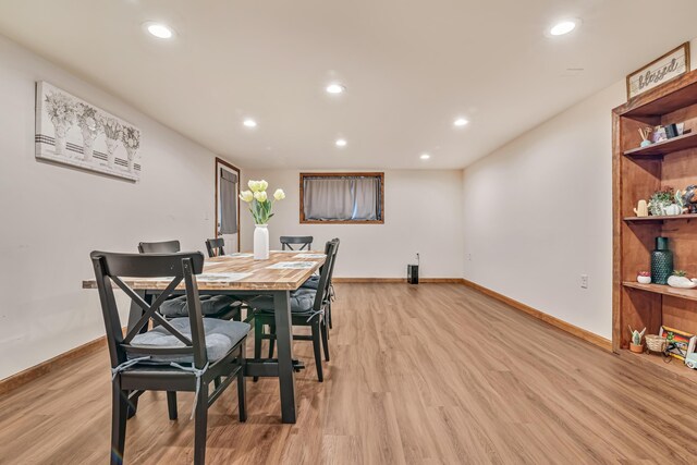217 Coach Rd, Tobyhanna, PA 18466 - dining area featuring light wood finished floors, baseboards, and recessed lighting