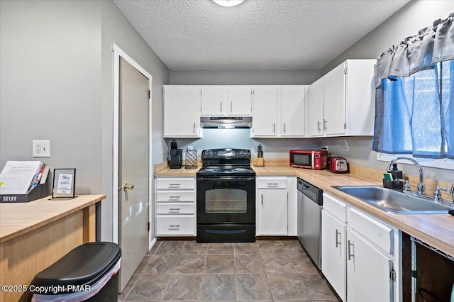 kitchen featuring stainless steel appliances, a sink, light countertops, and under cabinet range hood