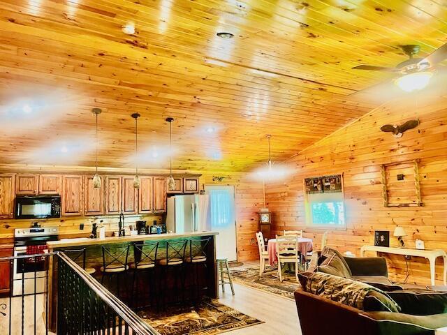 274 Hillary Dr W, Freeland, PA 18224 - photo 4