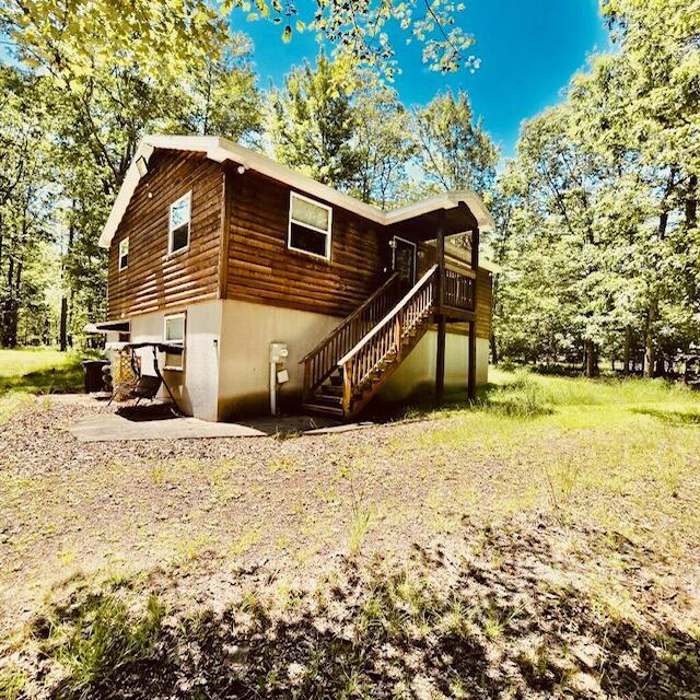 274 Hillary Dr W, Freeland, PA 18224 - photo 2