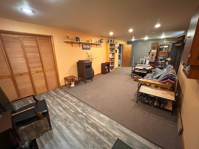 5 Cayuga Dr, Jim Thorpe, PA 18229 - living room with wood finished floors, baseboards, and recessed lighting