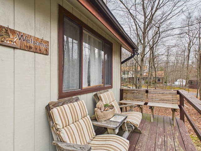 179 Choctaw Dr, Pocono Lake, PA 18347 - view of deck