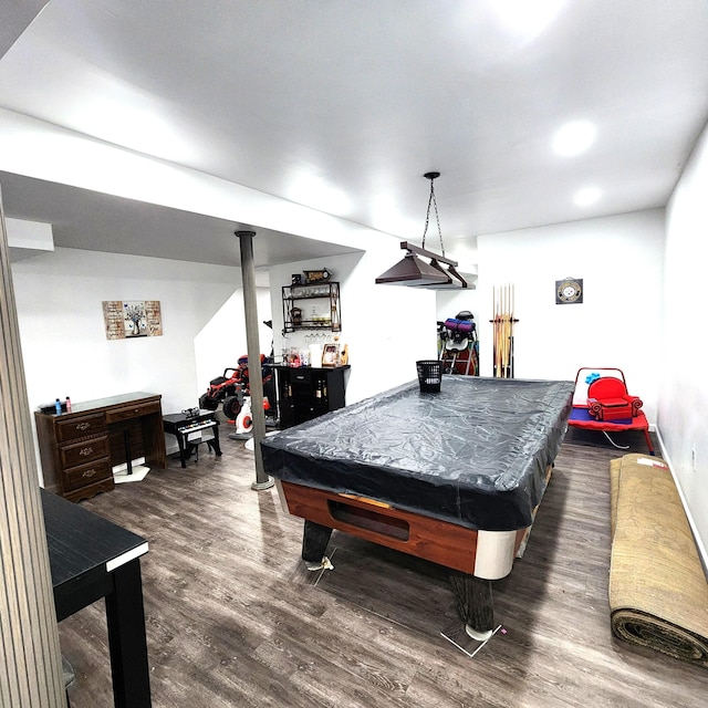 408 Sassafrass Way, Stroudsburg, PA 18360 - recreation room with dark wood-style flooring, billiards table, and recessed lighting
