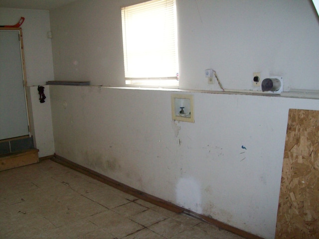 1166 Hunters Woods Dr, East Stroudsburg, PA 18301 - laundry room with laundry area and hookup for a washing machine