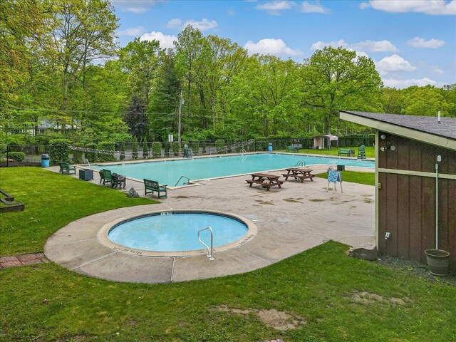 54 Indian Trl, Jim Thorpe, PA 18229