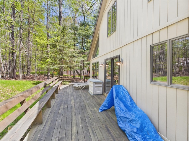 5541 Fox Rd, Pocono Pines, PA 18350 - view of wooden deck