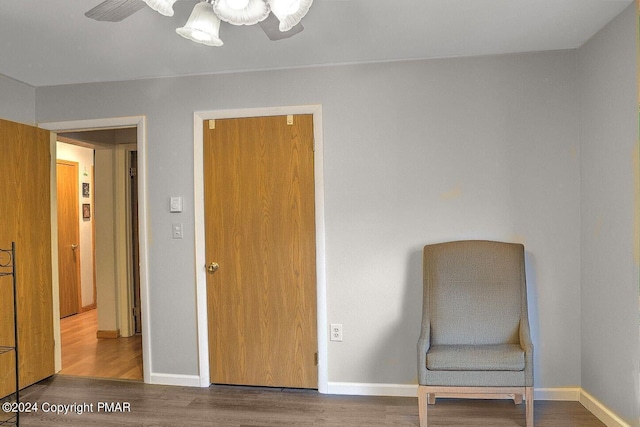 9105 Belvedere Rd, Tobyhanna, PA 18466 - unfurnished room with wood finished floors, a ceiling fan, and baseboards