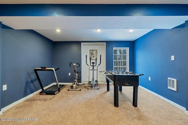 workout area featuring baseboards, visible vents, carpet flooring, and recessed lighting