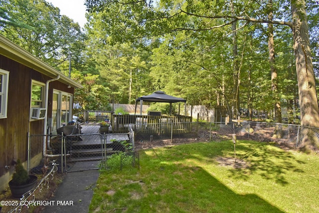 4462 Woodside Dr, East Stroudsburg, PA 18301 - fenced backyard featuring a gazebo