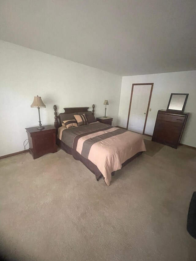 2852 Oak View Ln, Tobyhanna, PA 18466 - carpeted bedroom with baseboards