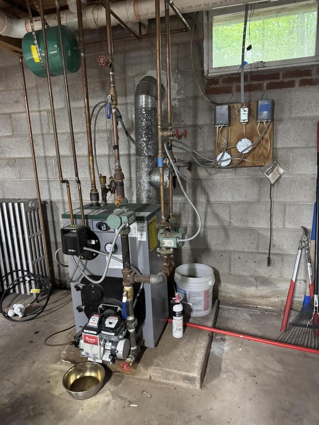 462 Plane St, Weatherly, PA 18255 - utility room featuring a heating unit