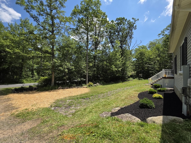 210 Grouse Run, Cresco, PA 18326 - view of grassy yard