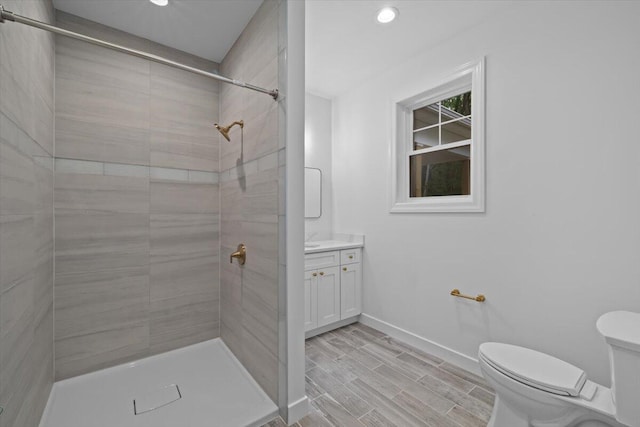 156 Crabapple Ln, Kunkletown, PA 18058 - bathroom featuring vanity, tiled shower, and recessed lighting