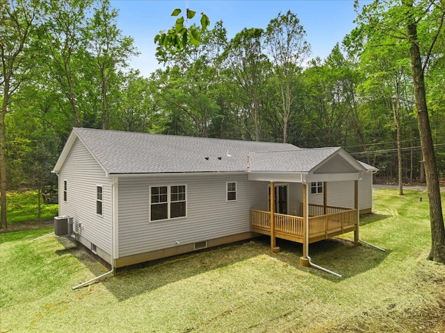 156 Crabapple Ln, Kunkletown, PA 18058 - back of house featuring a wooden deck, a lawn, and roof with shingles