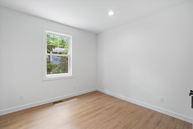 156 Crabapple Ln, Kunkletown, PA 18058 - empty room with light wood-type flooring and recessed lighting