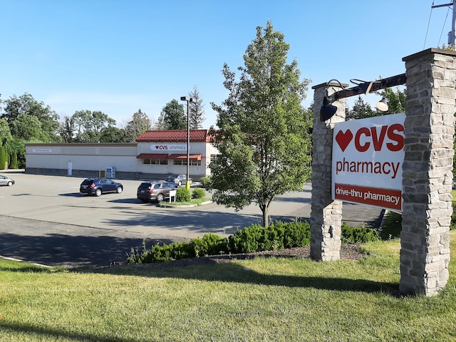 455 Laurel Pine Rd, Cresco, PA 18326 - exterior view of a parking lot