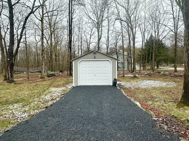 2175 Vista Cir E, Stroudsburg, PA 18302 - photo 5