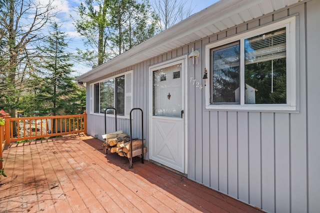 7724 Apple Ln, Tobyhanna, PA 18466 - view of deck