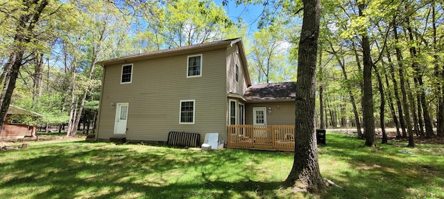 25 Byron Ln, Albrightsville, PA 18210 - back of property with a yard and a wooden deck