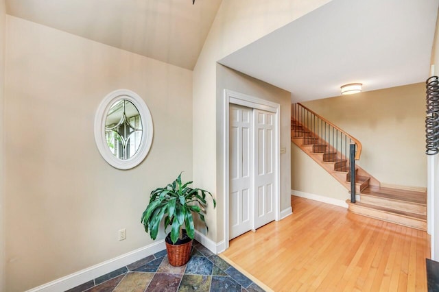 938 Meadow Cir, Bethlehem, PA 18017 - entrance foyer featuring stairs and vaulted ceiling