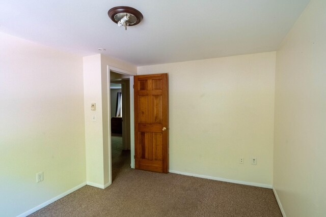 1206 Wooddale Rd, East Stroudsburg, PA 18302 - unfurnished room featuring carpet flooring and baseboards