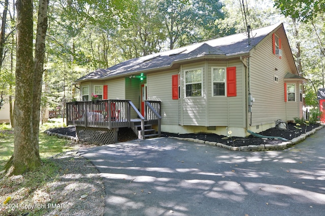 Listing photo 2 for 287 Parker Trl, Albrightsville PA 18210