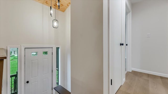 148 Acorn Ln, Kunkletown, PA 18058 - entryway with light wood-style floors and baseboards