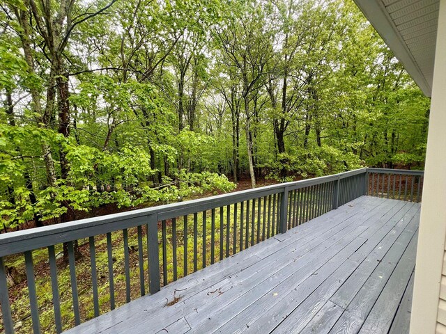133 Summerton Cir E, Stroudsburg, PA 18301