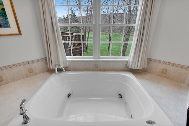 117 Morning Side Ter, East Stroudsburg, PA 18302 - bathroom with a jetted tub