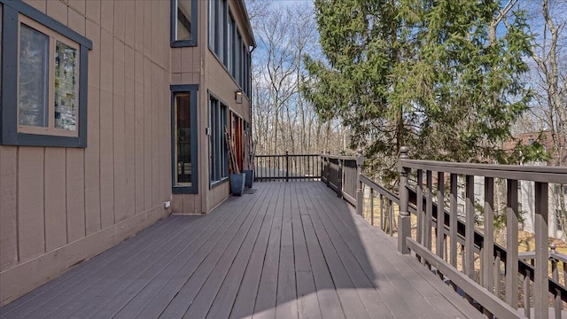 3206 Stonehenge Dr, East Stroudsburg, PA 18301 - view of wooden terrace