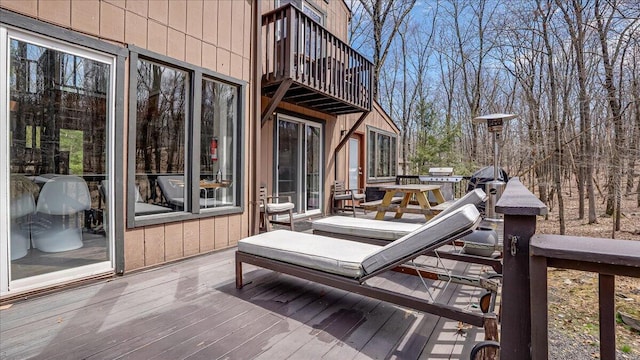 3206 Stonehenge Dr, East Stroudsburg, PA 18301 - view of wooden terrace