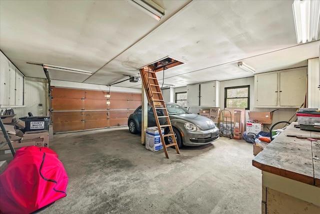 1125 Rhododendron Ln, Pocono Summit, PA 18346 - garage with a garage door opener