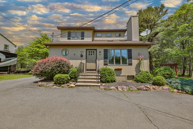 179 Chippewa Trl, Albrightsville, PA 18210 - photo 2