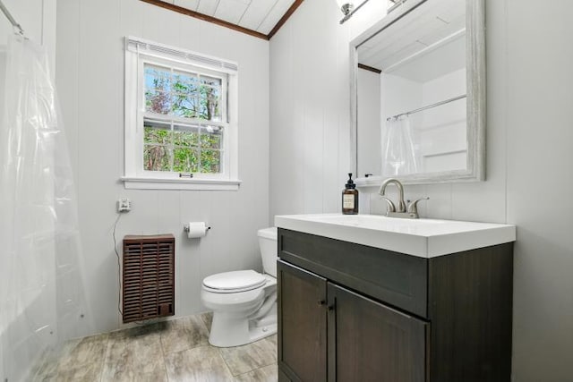 1042 Middleridge Dr, Gouldsboro, PA 18424 - bathroom with vanity, ornamental molding, a shower with shower curtain, and heating unit