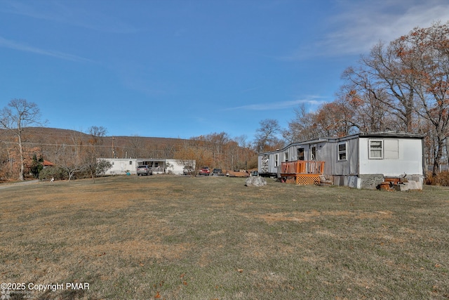 3310 Hazen Ave, Roseto, PA 18013 - view of yard featuring a deck