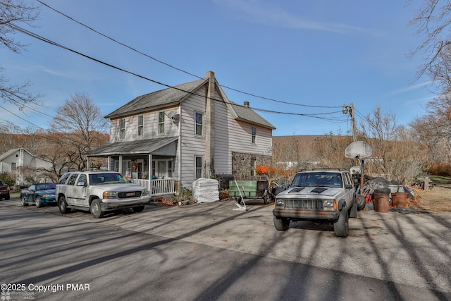 3310 Hazen Ave, Roseto, PA 18013 - view of front of home with a porch