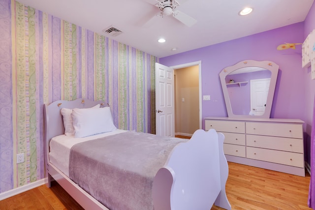 bedroom with visible vents, recessed lighting, a ceiling fan, and wood finished floors